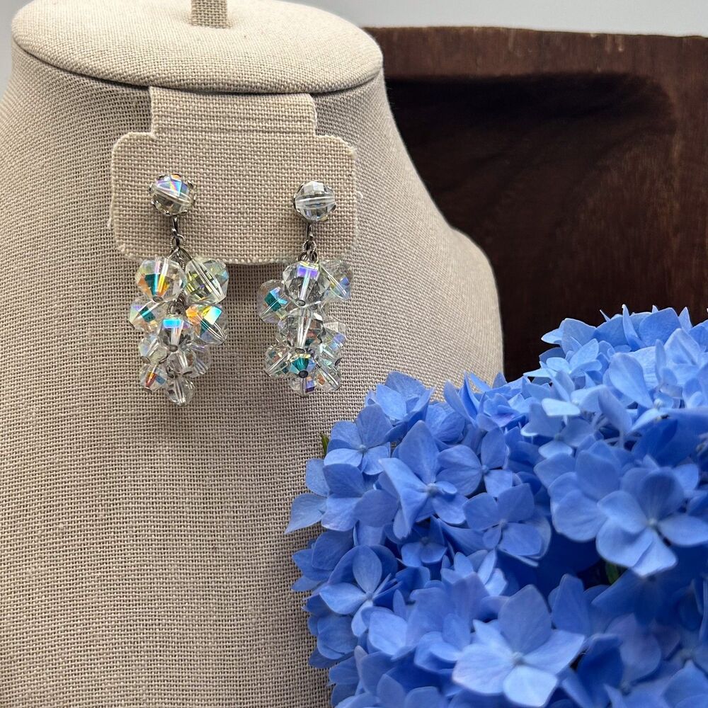 Vintage Aurora Borealis Crystal Cluster Clip Earrings Faceted Bead Dangle